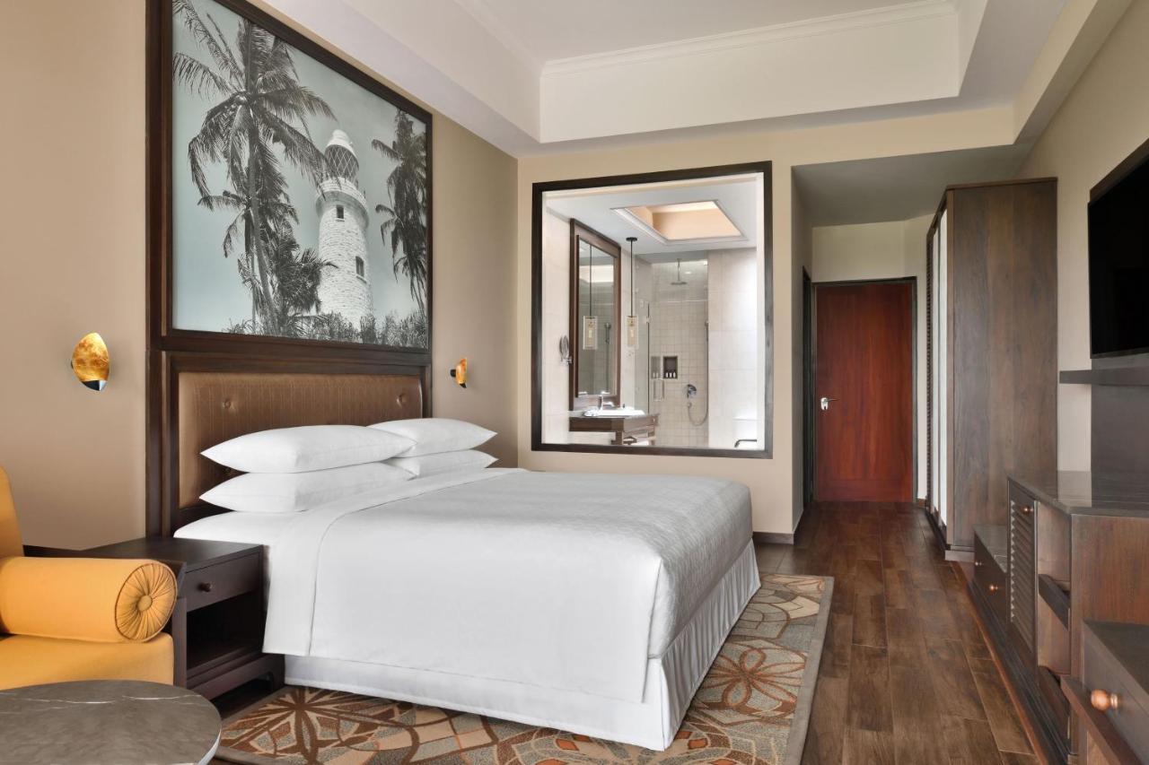 Sheraton Kosgoda Turtle Beach Resort Exterior foto