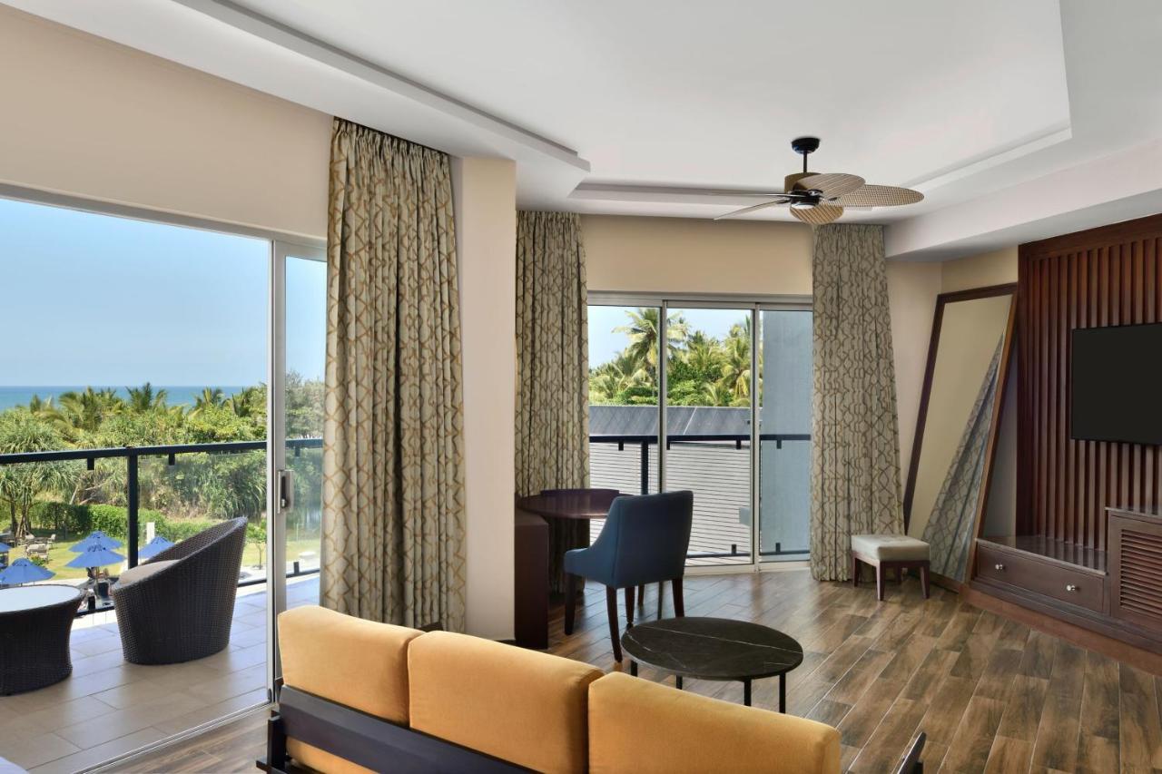 Sheraton Kosgoda Turtle Beach Resort Exterior foto