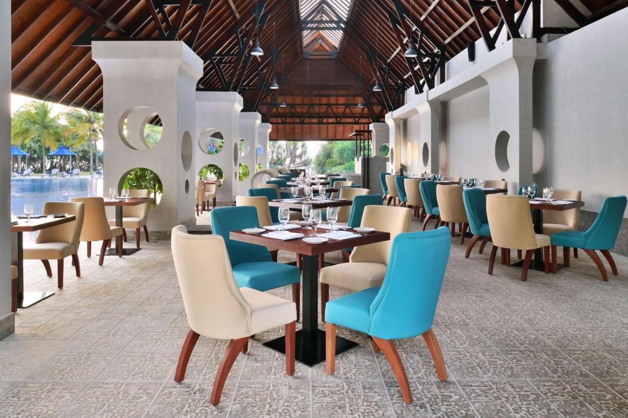 Sheraton Kosgoda Turtle Beach Resort Exterior foto