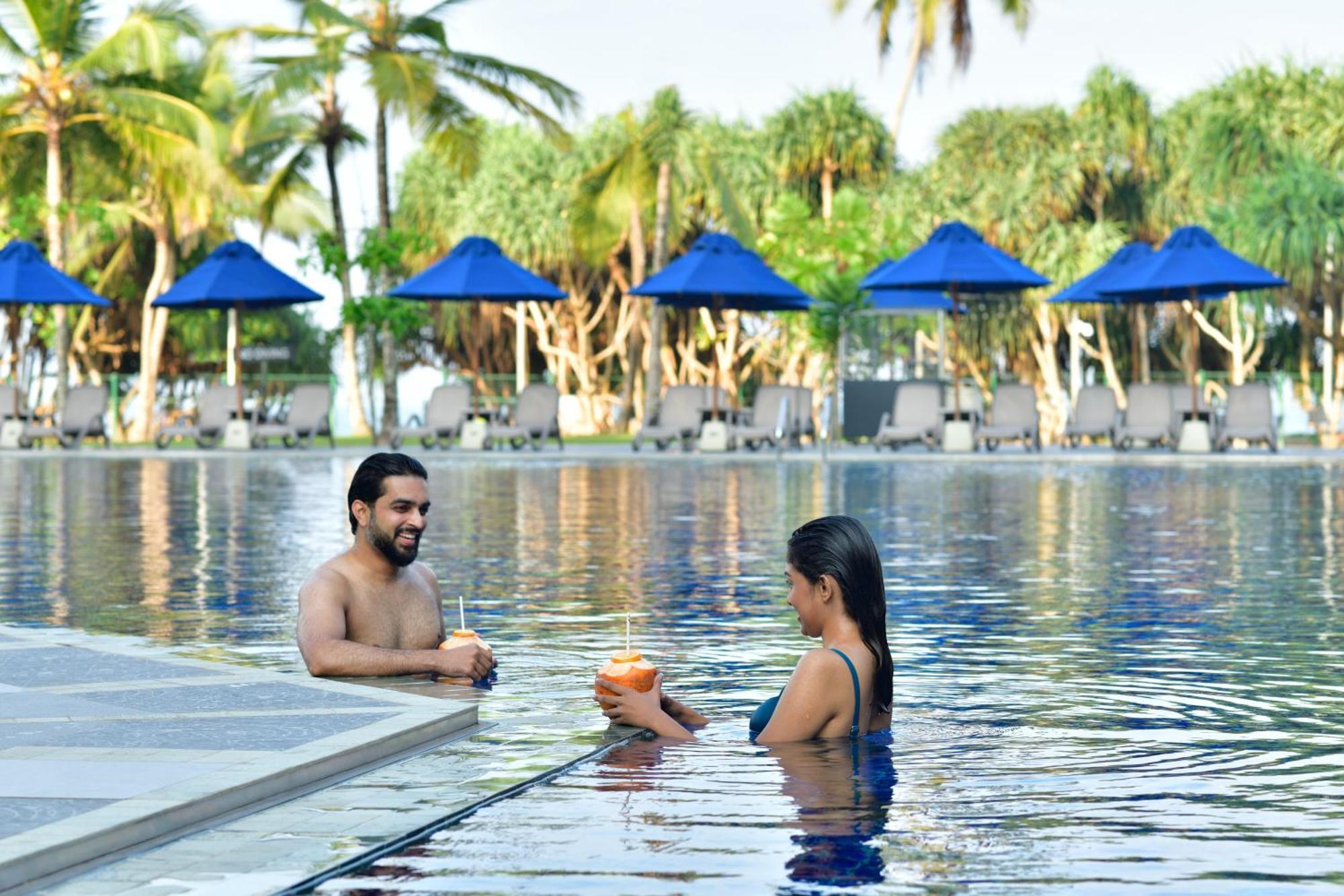 Sheraton Kosgoda Turtle Beach Resort Exterior foto